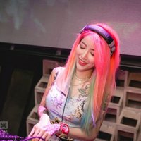 當(dāng)dj向dj要音樂(lè)時(shí)