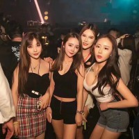 DJ慢搖串燒：放松心情，沉醉在美妙的旋律中